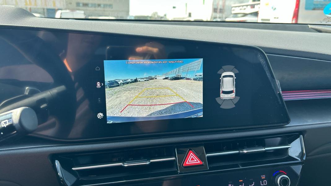 Kia Niro 1.6 GDi HEV 104kW (141CV) Drive