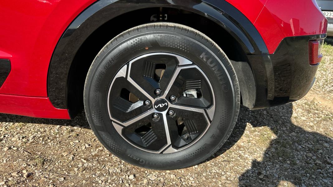 Kia Niro 1.6 GDi PHEV 135kW (183CV) Drive