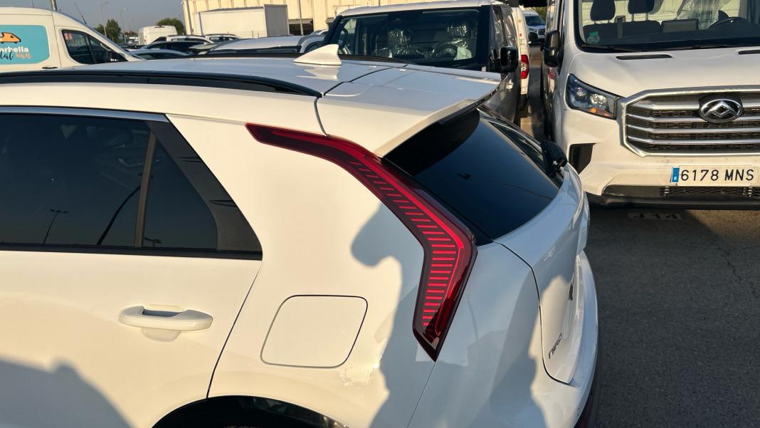 Kia Niro 1.6 GDi HEV 104kW (141CV) Emotion