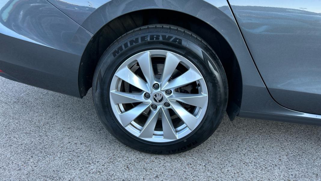 Skoda Superb 2.0 TDI 110kW (150CV) DSG Essence
