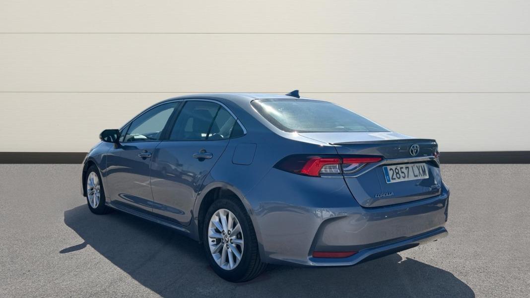 Toyota Corolla 1.8 125H ACTIVE TECH E-CVT SEDAN