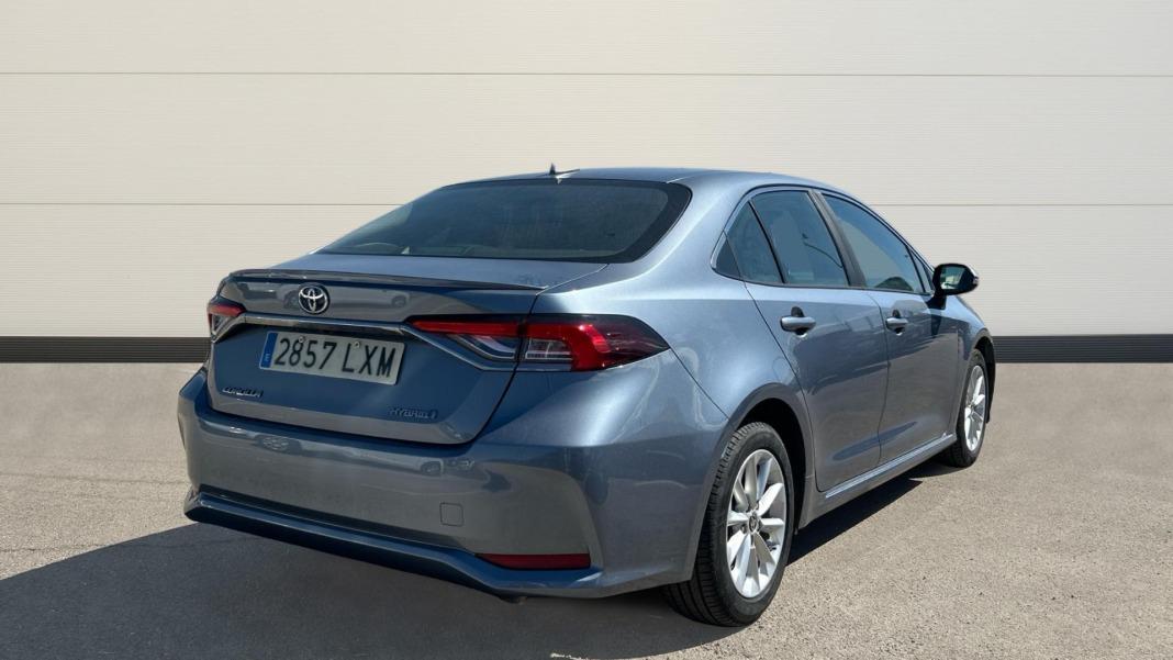 Toyota Corolla 1.8 125H ACTIVE TECH E-CVT SEDAN