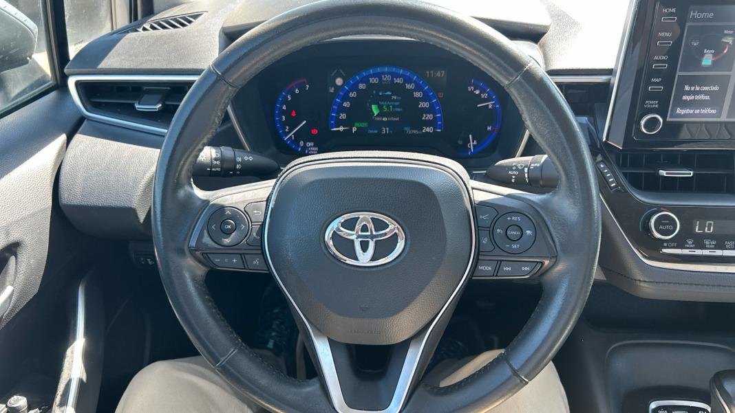 Toyota Corolla 1.8 125H ACTIVE TECH E-CVT SEDAN