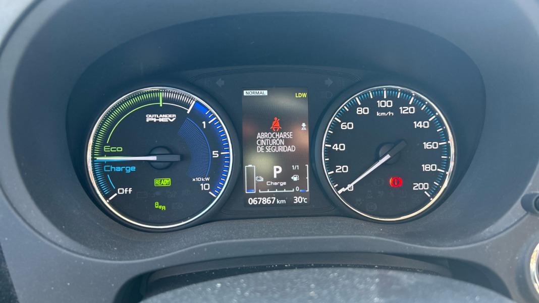 Mitsubishi Outlander 2.4 PHEV Kaiteki Auto 4WD