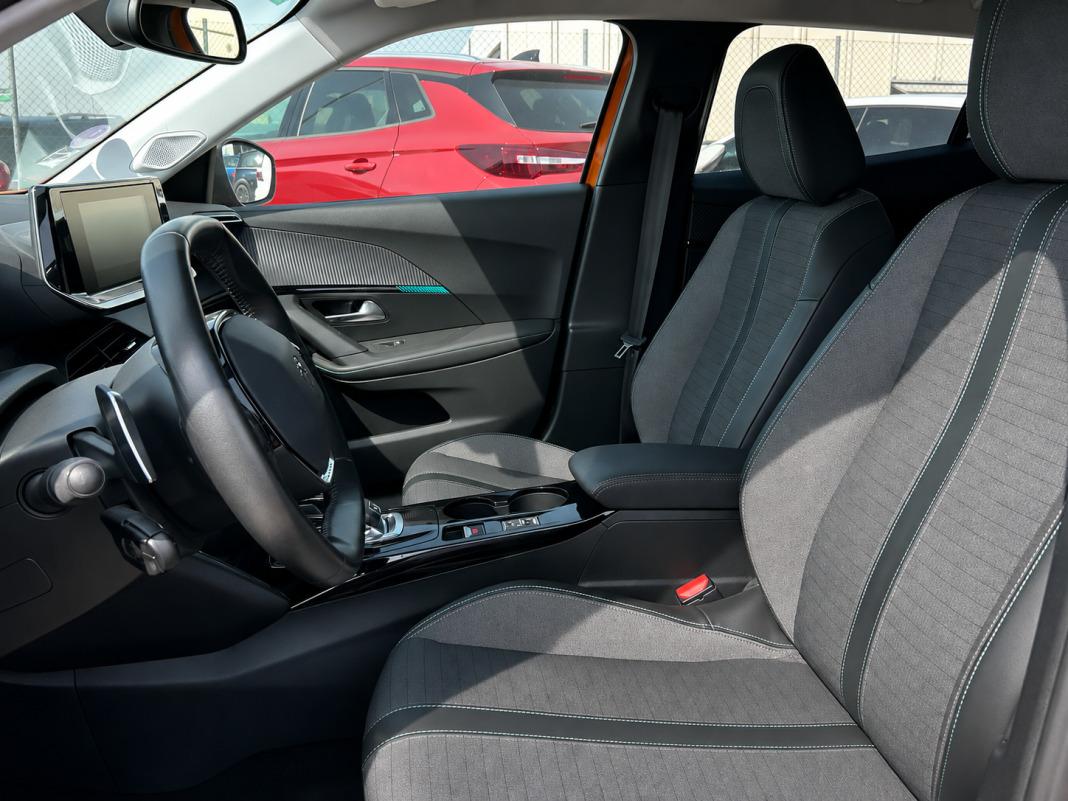 Peugeot 2008 Allure Puretech 130 SS EAT8