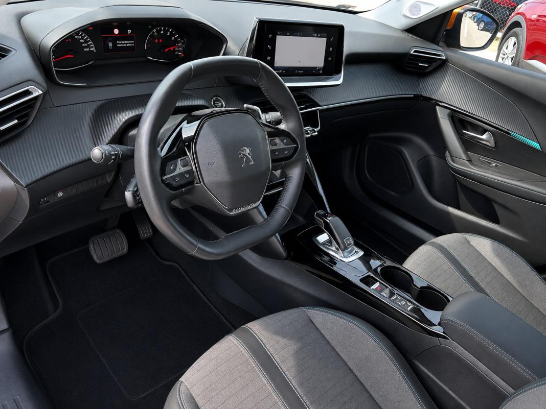Peugeot 2008 Allure Puretech 130 SS EAT8