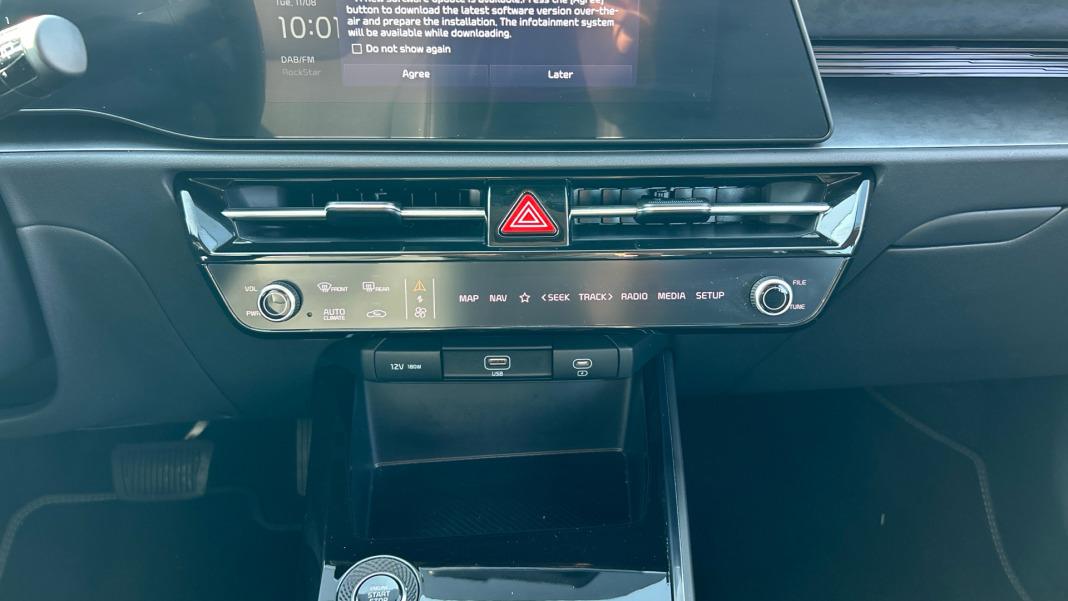 Kia Niro 1.6 GDi HEV 95kW (129CV) Drive