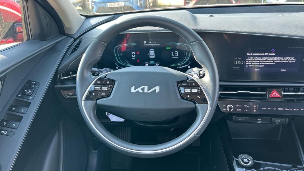 Kia Niro 1.6 GDi HEV 95kW (129CV) Drive