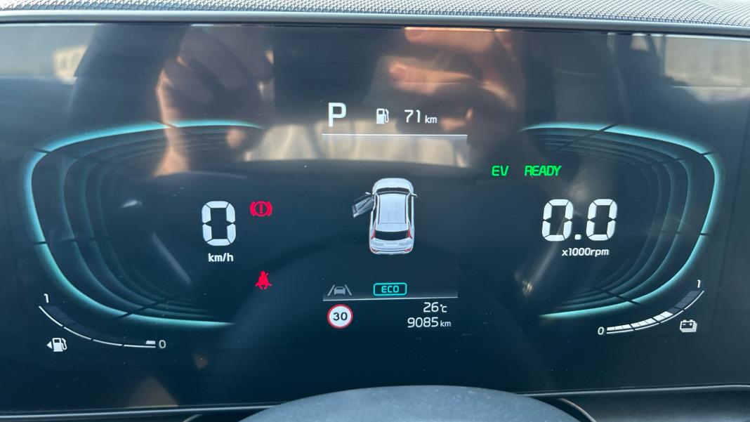 Kia Niro 1.6 GDi HEV 95kW (129CV) Drive