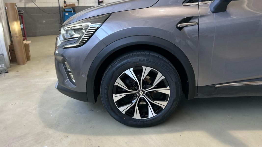 Renault Captur techno TCe 67kW (90CV)