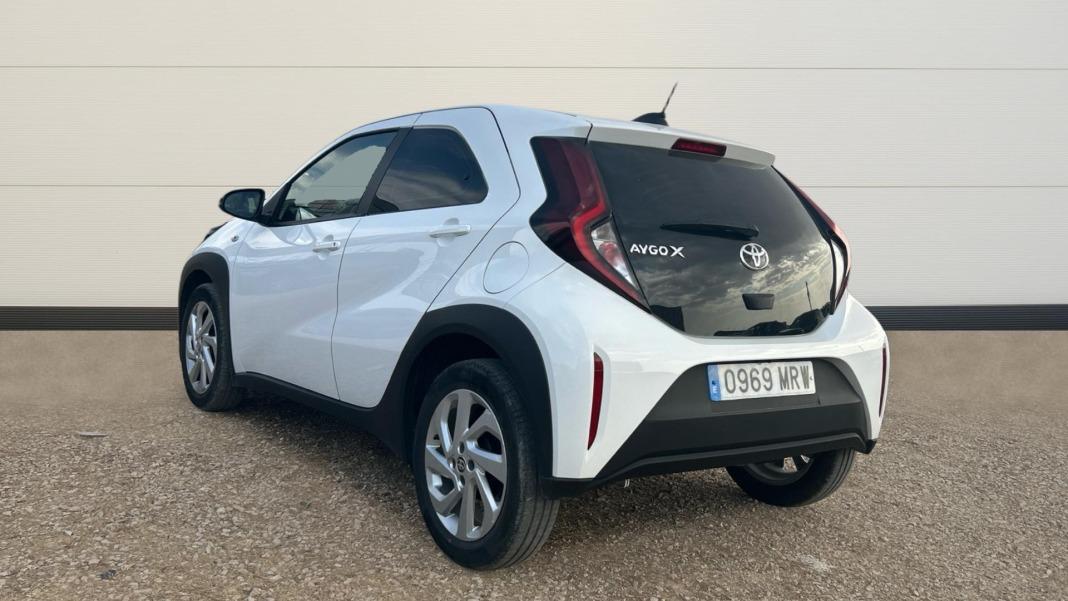 Toyota Aygo X Cross 1.0 VVT-I 72CV Play