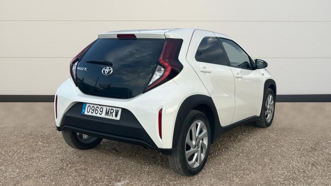 Toyota Aygo X Cross 1.0 VVT-I 72CV Play