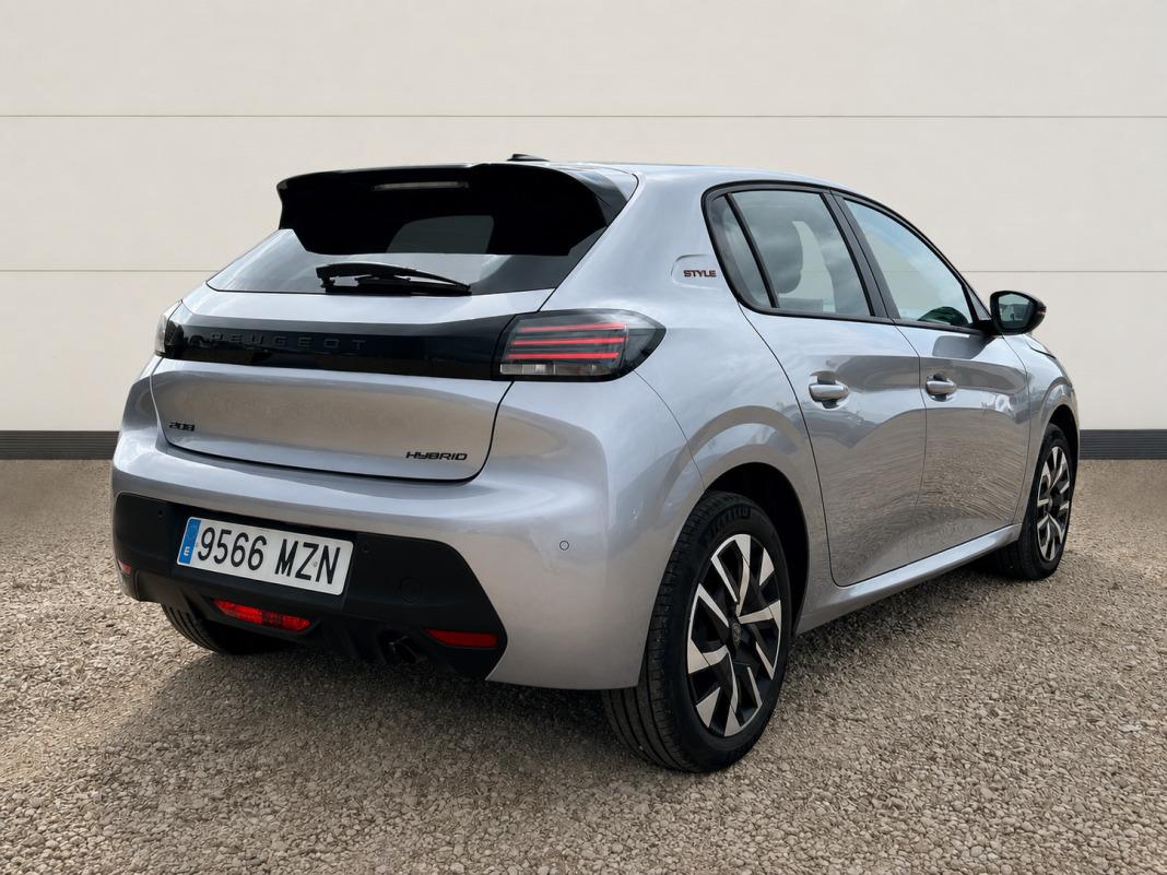 Peugeot 208 Style HYBRID 110 eDCS6