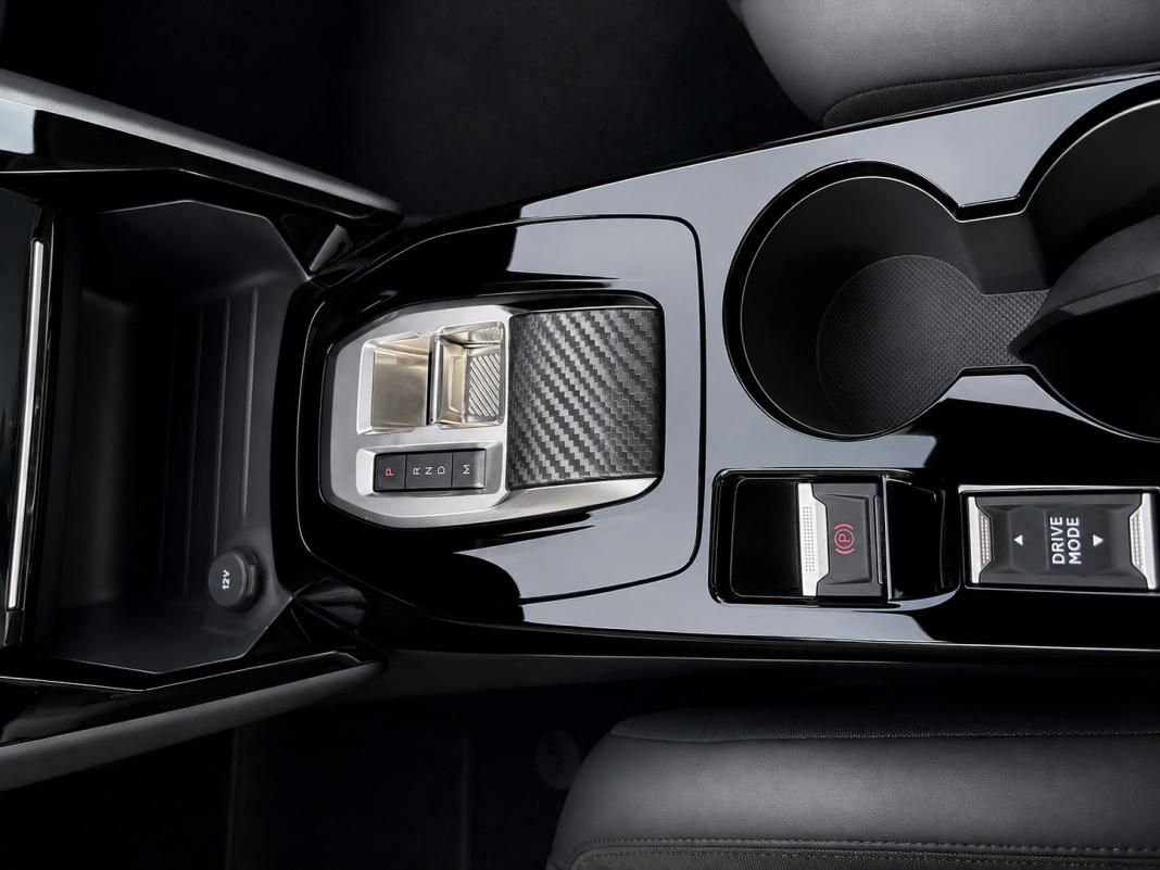 Peugeot 208 Allure HYBRID 110 eDCS6