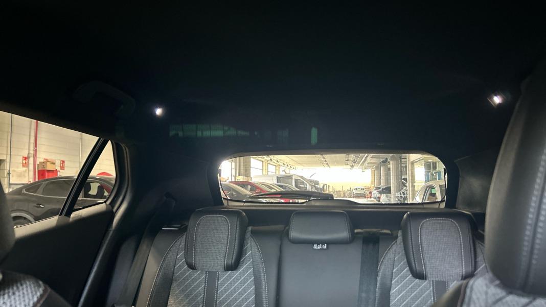 Peugeot 2008 Allure Turbo 100 SS 6 Vel MAN