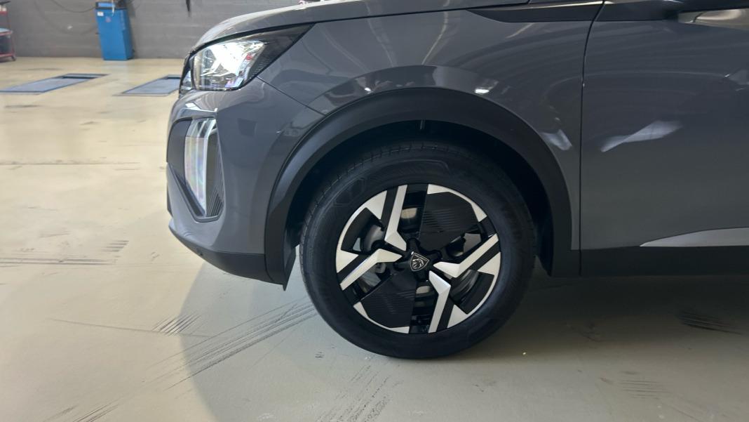 Peugeot 2008 Allure Turbo 100 SS 6 Vel MAN