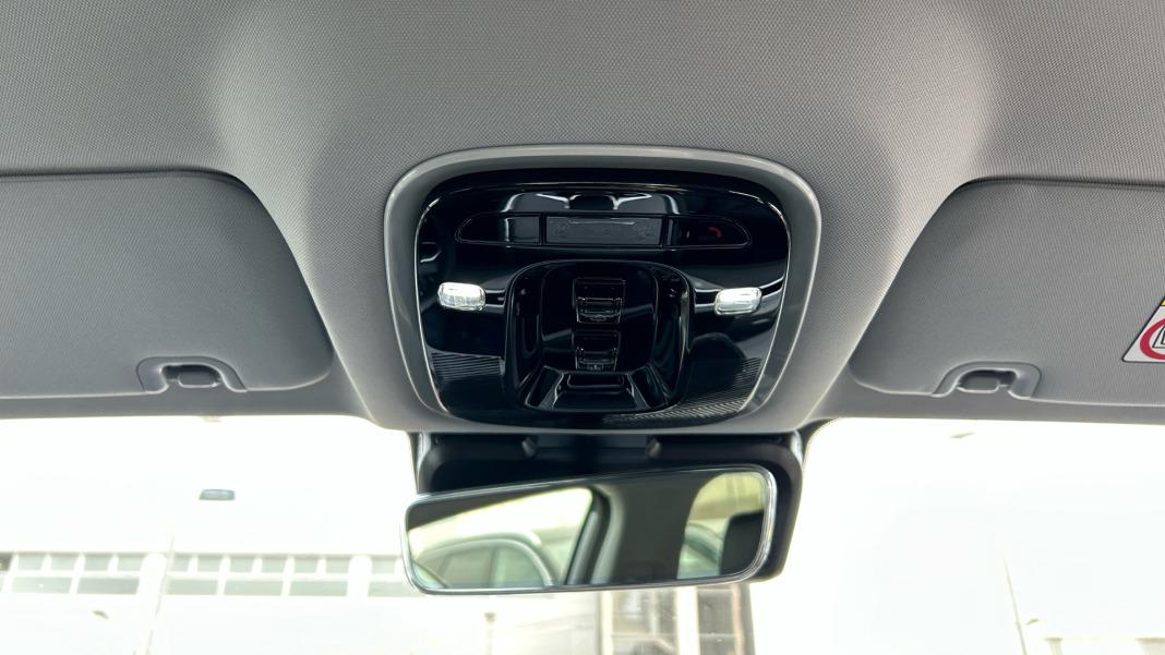 EBRO S700 1.5 TGDI PHEV Luxury E-CVT