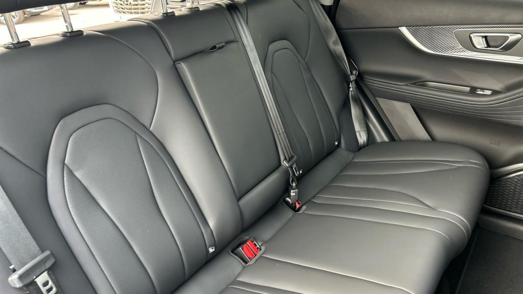 EBRO S700 1.5 TGDI PHEV Luxury E-CVT