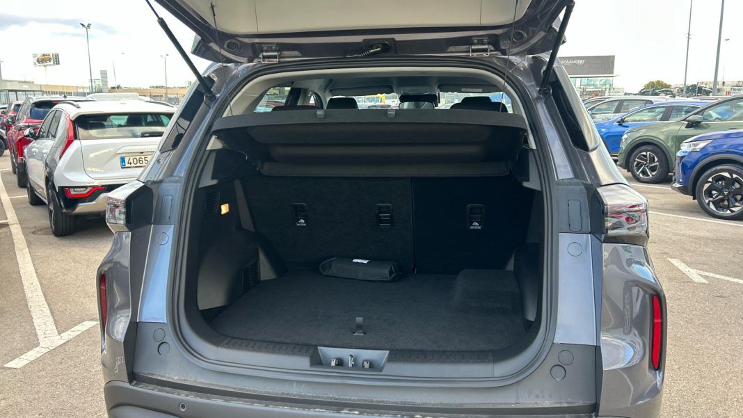 EBRO S400 1.5 DHE HEV Excellence CVT