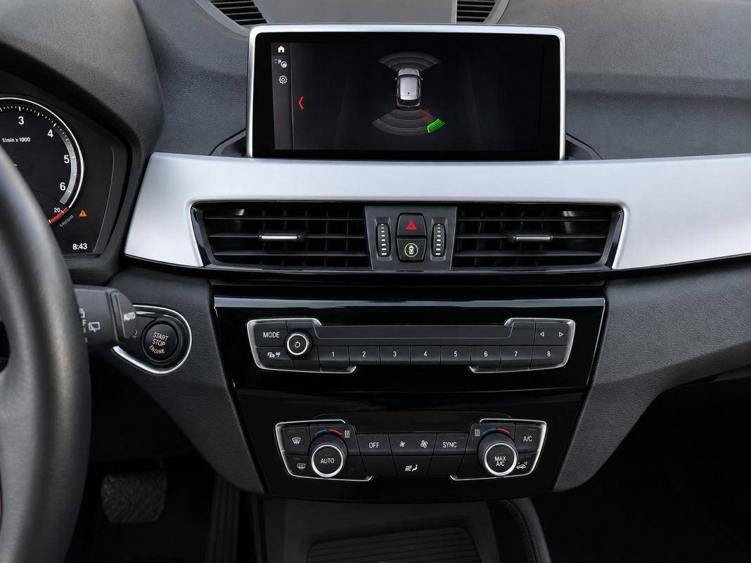 BMW X1 sDrive18dA Corporate