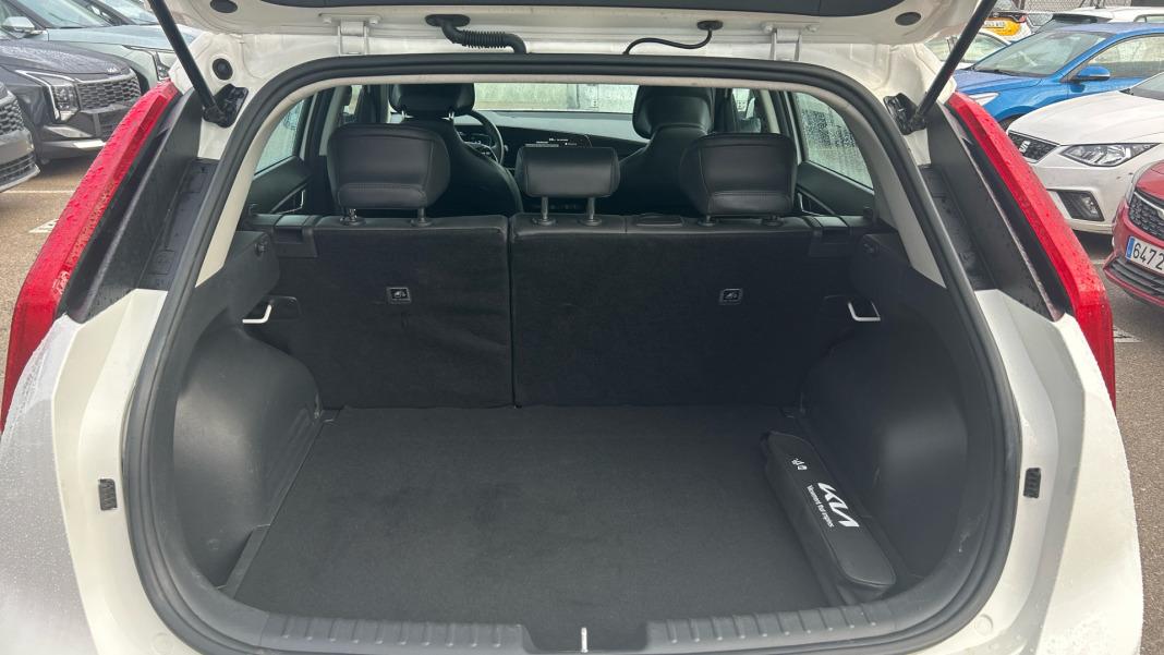 Kia Niro NIRO 1.6 GDI HEV DRIVE 141 5P