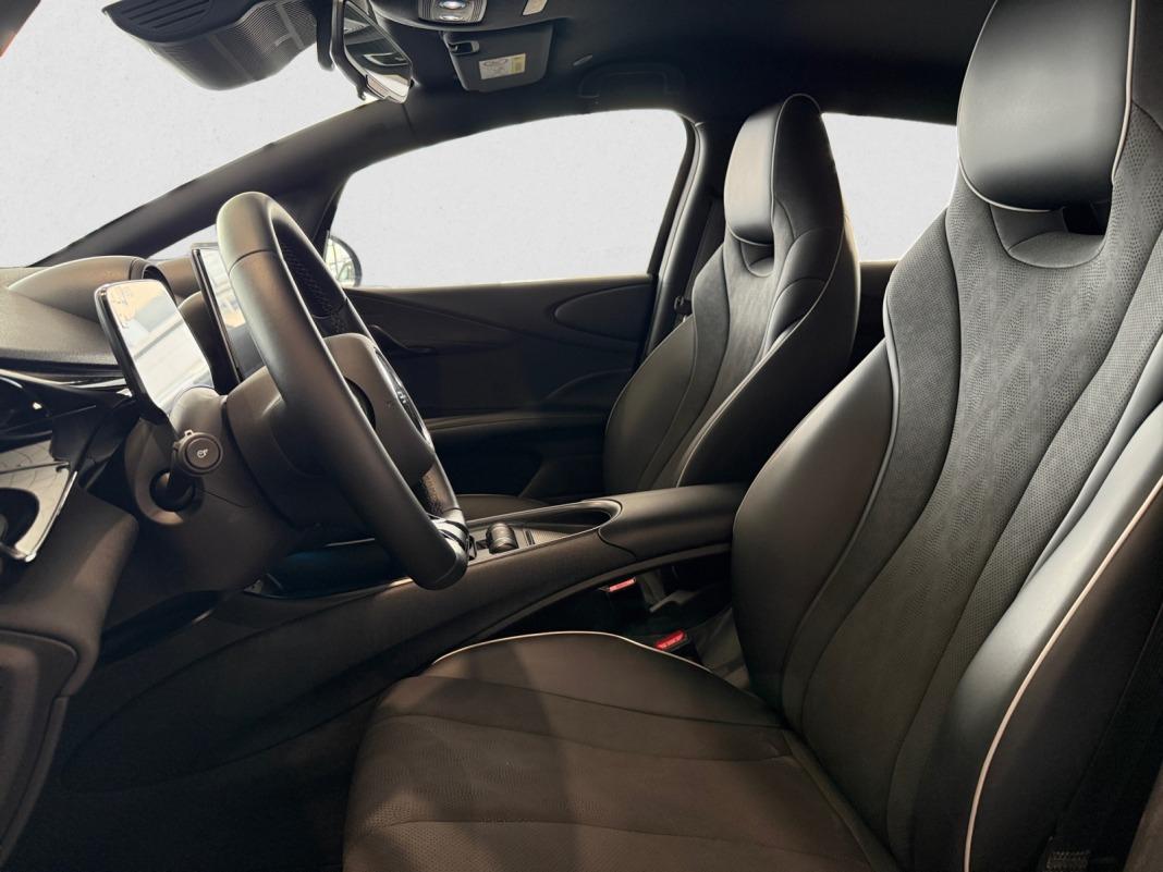 BYD Dolphin Comfort