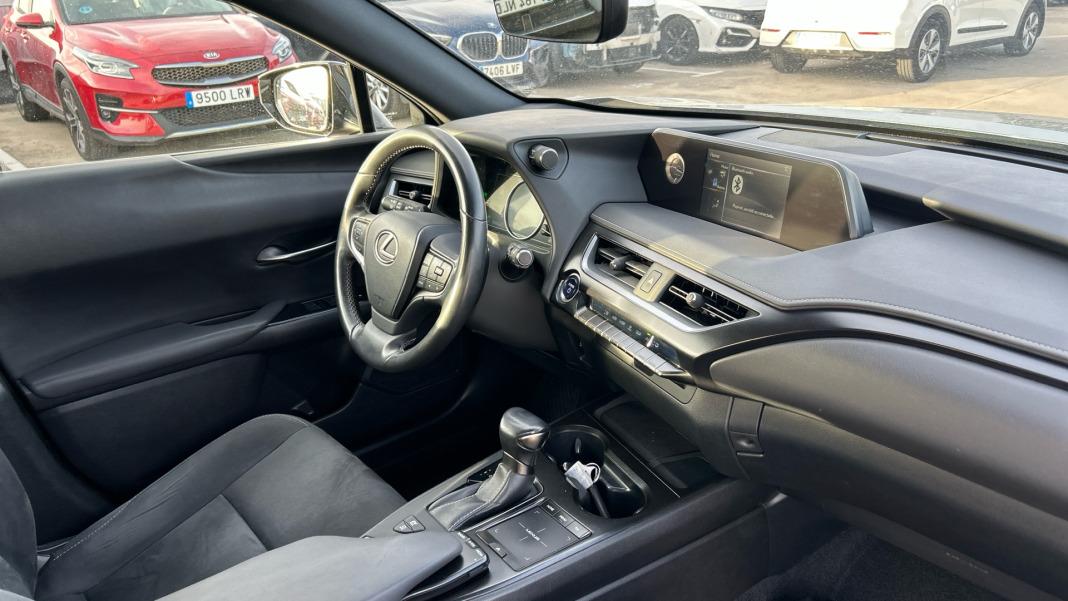 Lexus Ux 2.0 250h Business