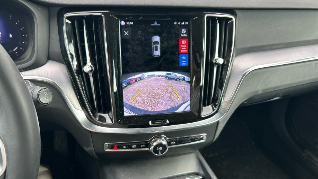 Volvo V60 2.0 B4 (D) Core Auto