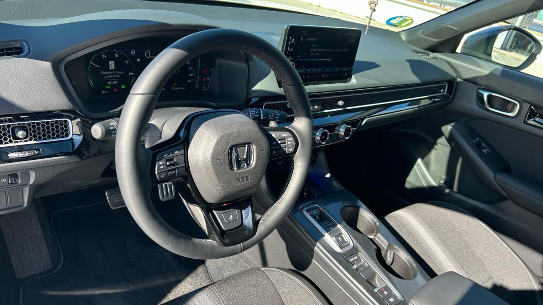 Honda Civic 2.0 i-MMD Sport CVT