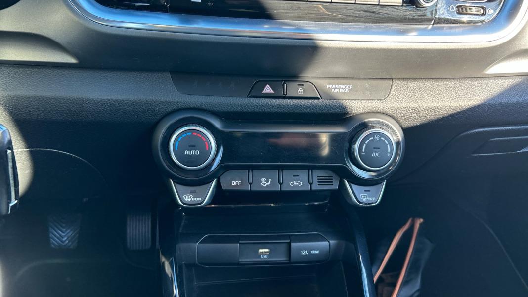 Kia Stonic STONIC 1.0 T-GDI MHEV IMT 74KW DRIVE 100 5P