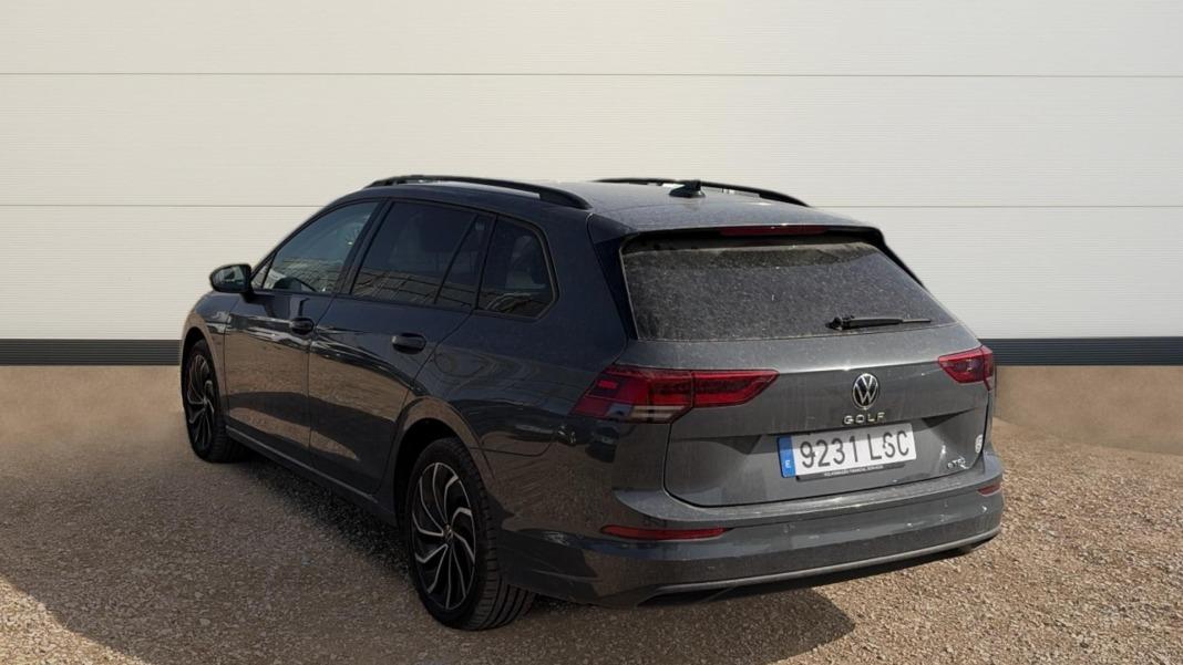 Volkswagen Golf Life 1.0 eTSI 81kW (110CV) DSG Variant
