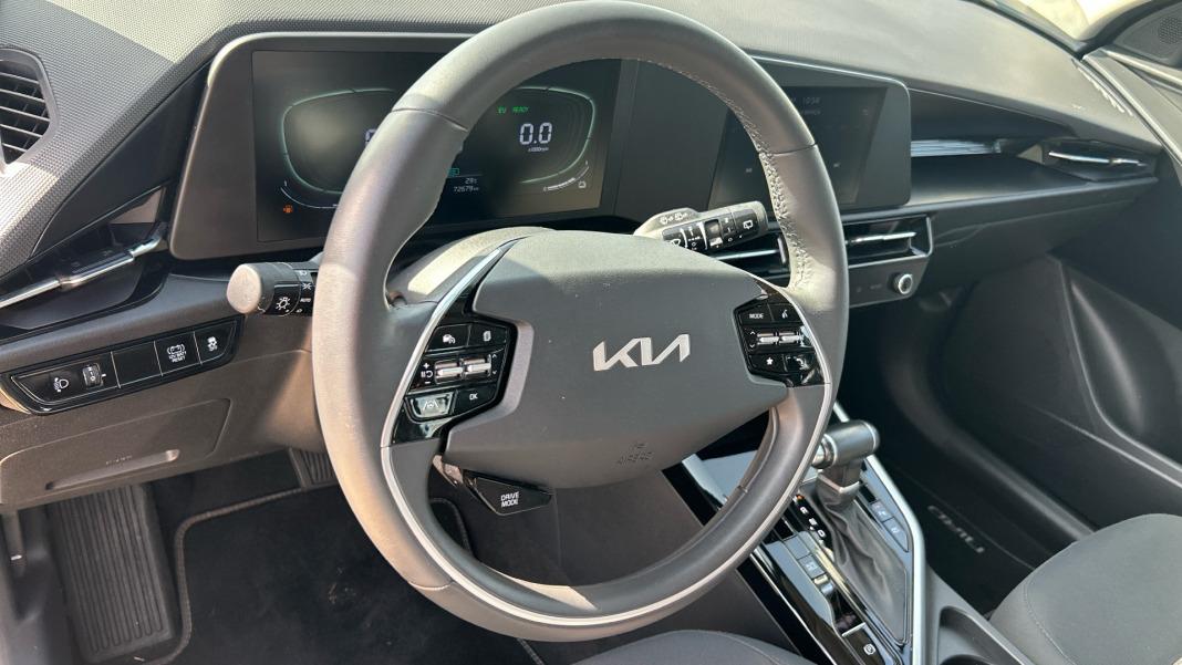 Kia Niro 1.6 GDi HEV 104kW (141CV) Concept