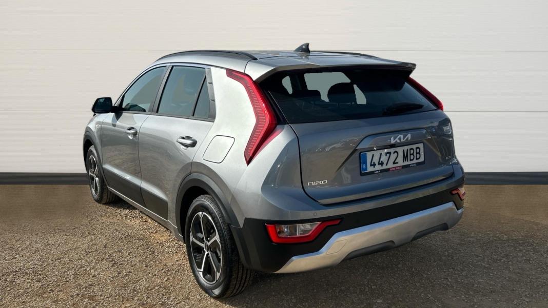 Kia Niro 1.6 GDi HEV 104kW (141CV) Concept