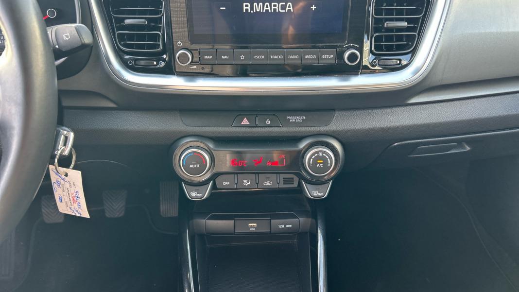 Kia Stonic 1.0 T-GDi 74kW (100CV) MHEV iMT Drive