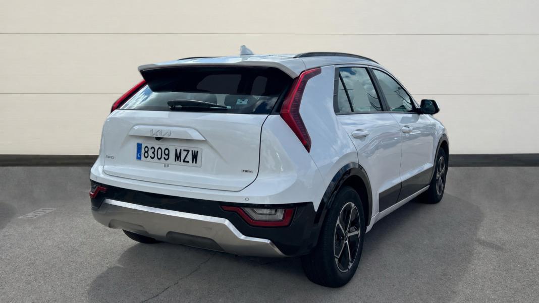 Kia Niro 1.6 GDi HEV 95kW (129CV) Drive