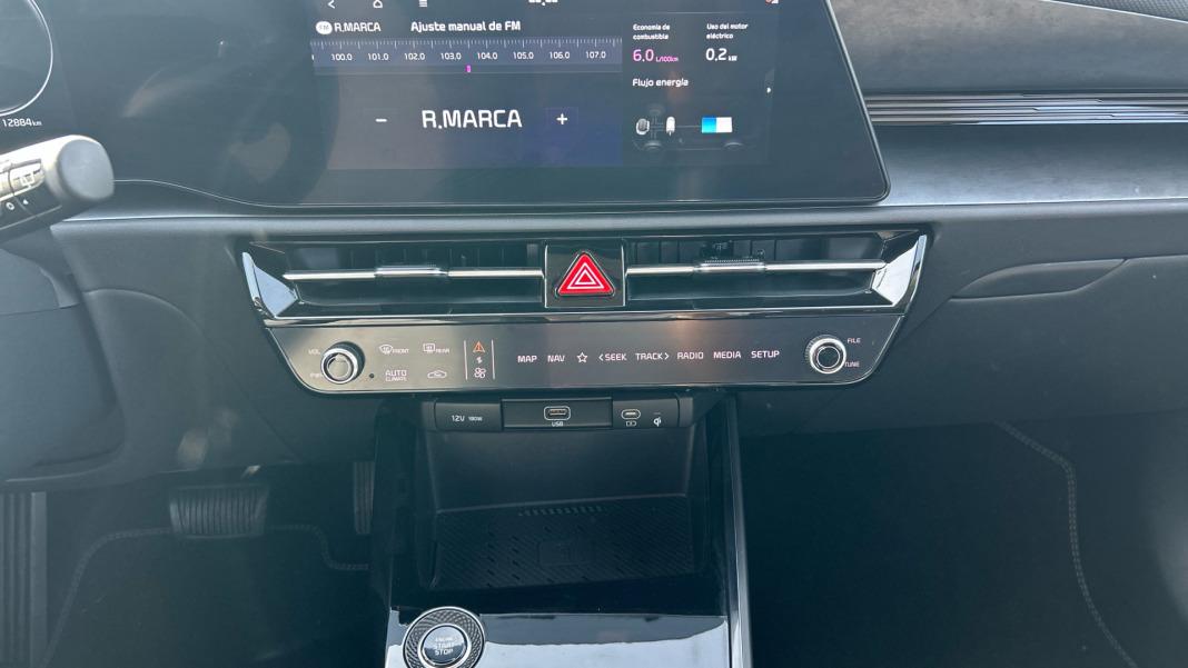 Kia Niro 1.6 GDi HEV 95kW (129CV) Drive