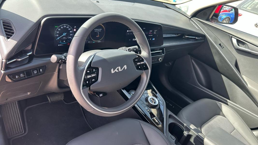 Kia Niro 1.6 GDi HEV 95kW (129CV) Drive
