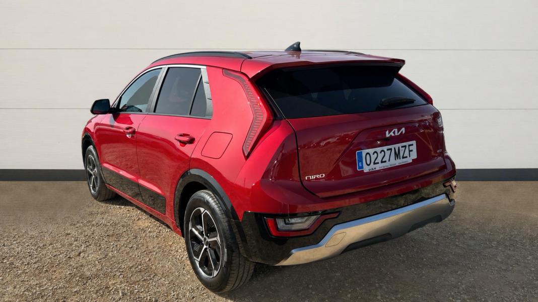 Kia Niro 1.6 GDi HEV 95kW (129CV) Drive