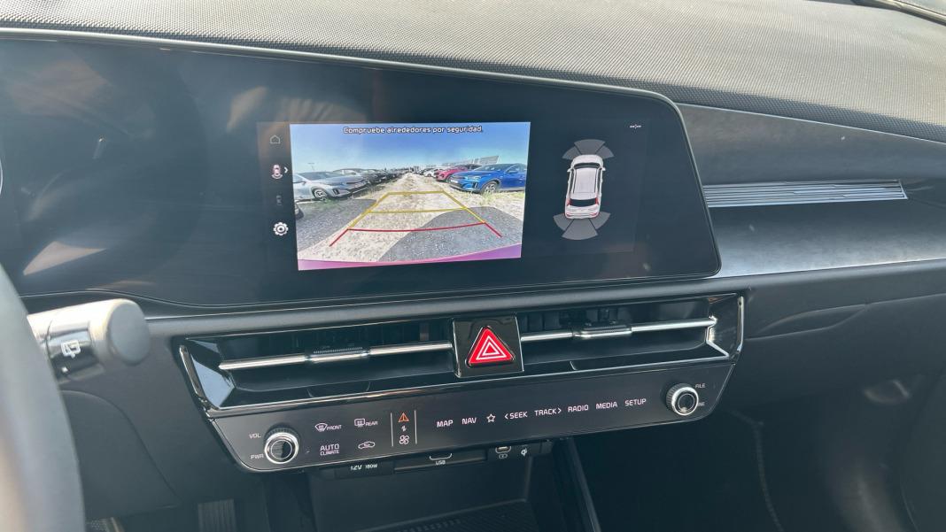 Kia Niro 1.6 GDi HEV 95kW (129CV) Drive
