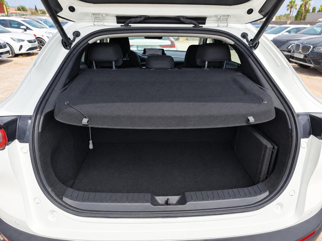 Mazda Cx-30 e-SKY G MHEV 110 kW 6MT Homura