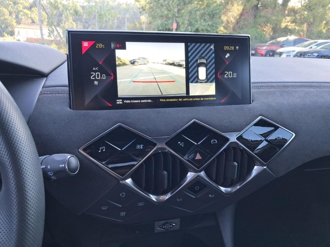 DS Ds 3 Crossback PureTech 73 kW Manual PERFORMANCE LINE