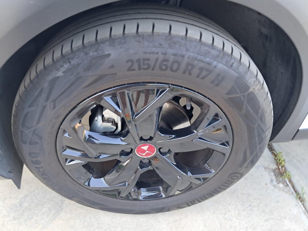DS Ds 3 Crossback PureTech 73 kW Manual PERFORMANCE LINE