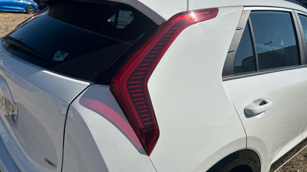 Kia Niro 1.6 GDi HEV 95kW (129CV) Drive