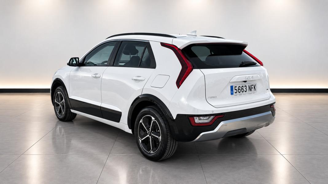 Kia Niro 1.6 GDi HEV 95kW (129CV) Drive