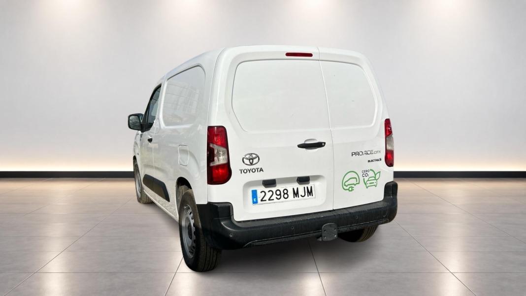 Toyota Proace City Van EV 50kWh 136CV GX Plus L1