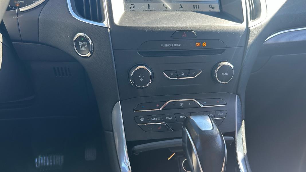 Ford S-max 2.0 TDCi 110kW Titanium PowerShift