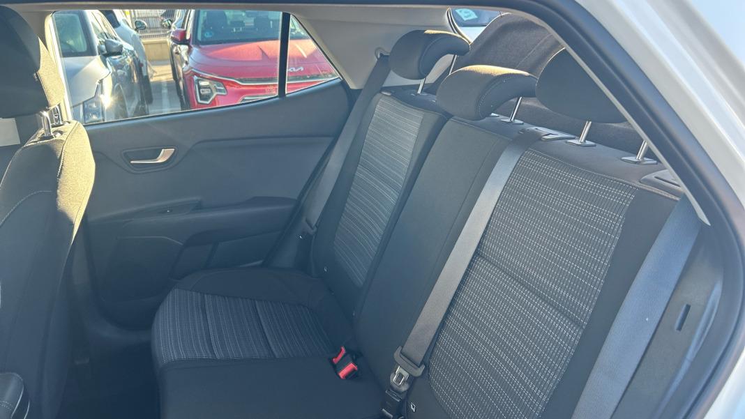 Kia Stonic STONIC 1.0 T-GDI MHEV 74KW DRIVE DCT 101 5P