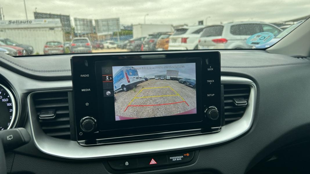 Kia Ceed 1.0 T-GDi 74kW (100CV) Drive