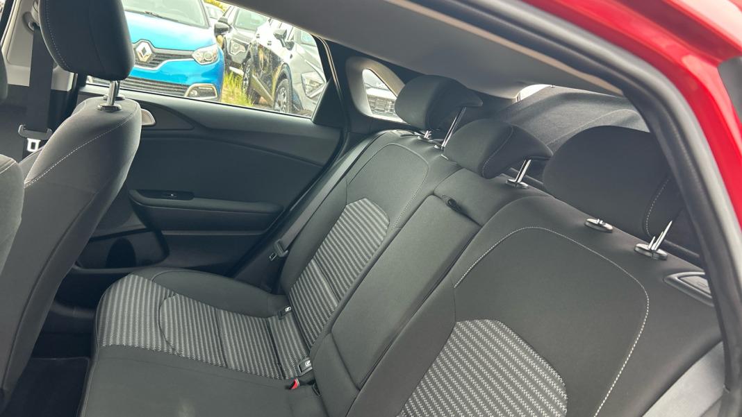 Kia Ceed 1.0 T-GDi 74kW (100CV) Drive