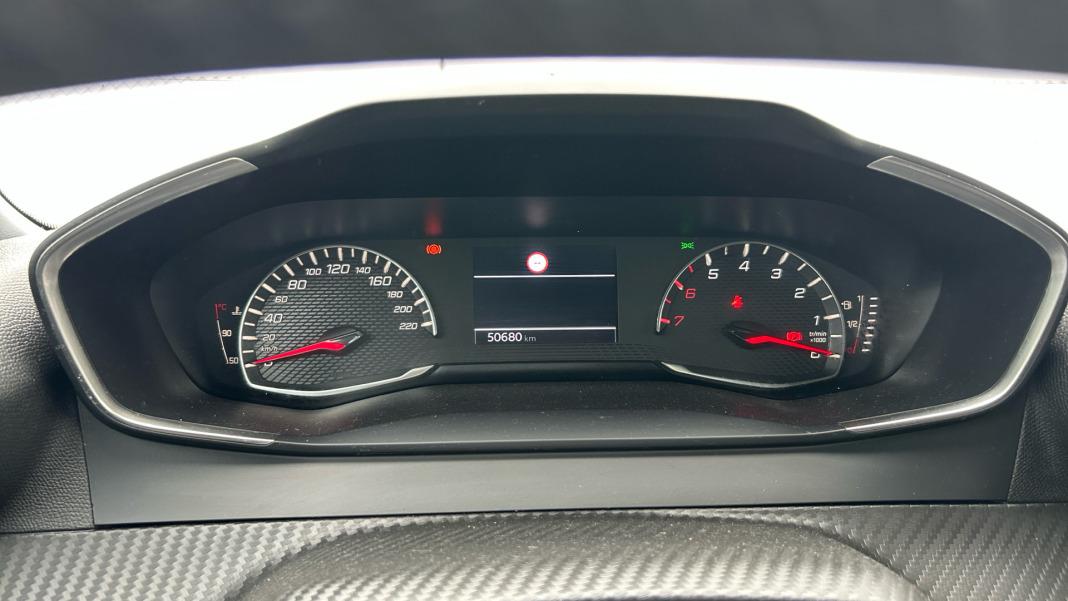 Peugeot 2008 Style Gasolina 100 SS 6 Vel. MAN